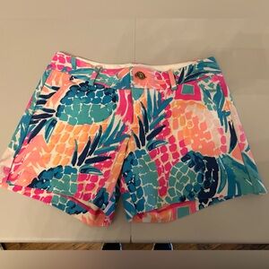 Lilly Pulitzer Callahan pineapple print  Shorts